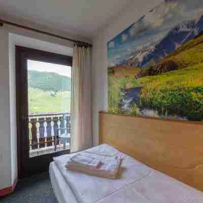 Hotel Teola Rooms