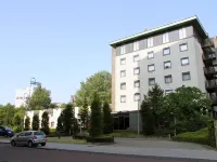 Bastion Hotel Amsterdam Zuidwest Hôtels à proximité de : Station de métro Postjesweg