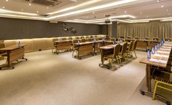 The Cycad Lodge & Chalets