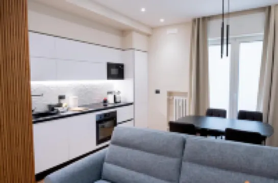 Calvani23 Luxury House