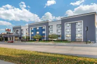 Best Western Plus Milwaukee West Các khách sạn ở 