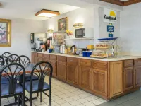 Days Inn by Wyndham Pontoon Beach Hotels in Pontoon Beach