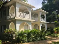 Gold Nugget Hotel Hotels in Negril