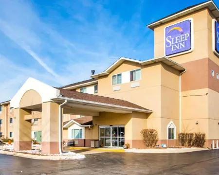 Sleep Inn Naperville - Chicago Отели рядом с достопримечательностью «Нейпер Сетлемент»