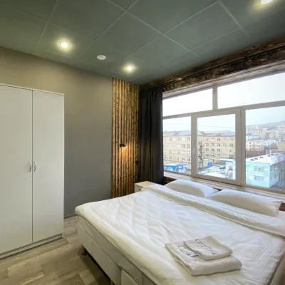 Smart Asgard Hotel Hotel dekat Monument to Valentin Pikul