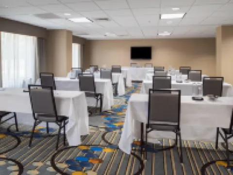 Holiday Inn Express & Suites WEST MONROE by IHG Hotels in West Monroe