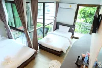 A Plus Deluxe Hotel - 2-Star