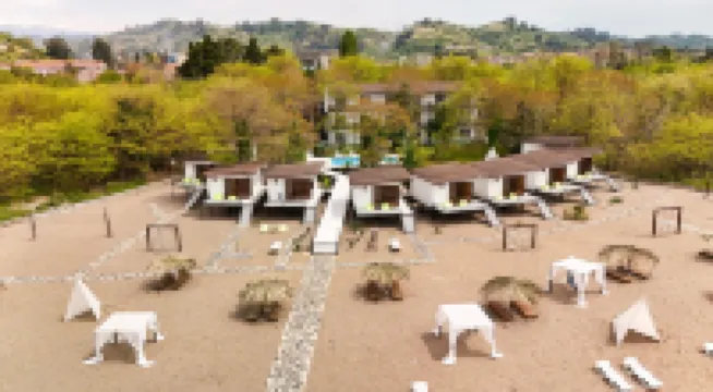 Aqua Resort Hotel のホテル