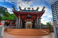 Stutong Point by SECOMS