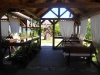 Kantsler Hotels in Tikhoretsky District