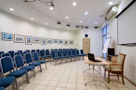 Вознесенский