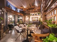 Nuuk Taal Lake Hotels in Laurel