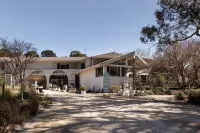 Kyah Hotel Отели в г. 