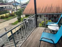 Max Garden and Pool - Apartments