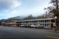 The Angler Lodge - Parkering