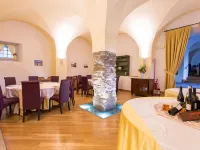 Grand Hotel Entourage - Palazzo Strassoldo Hotels in Gorizia