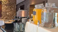 Hotel Aca El Calafate - breakfast