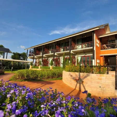 Ma Villa Khao Yai Отели рядом с достопримечательностью «Wat Tha Chang»