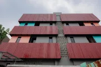 Sans Stay Bintaro Hotels in East Ciputat