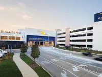 Holiday Inn Express & Suites CHICAGO O'HARE AIRPORT by IHG Hotels in Des Plaines
