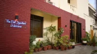 The Elet Signature Boutique Hotel - bar