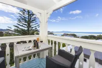 Mangawhai Lodge - Inns