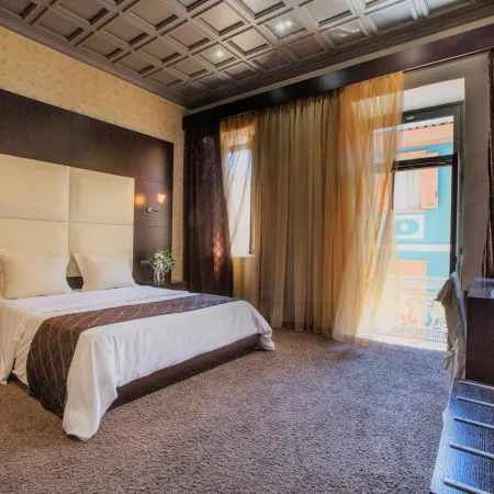 Aion Luxury Hotel