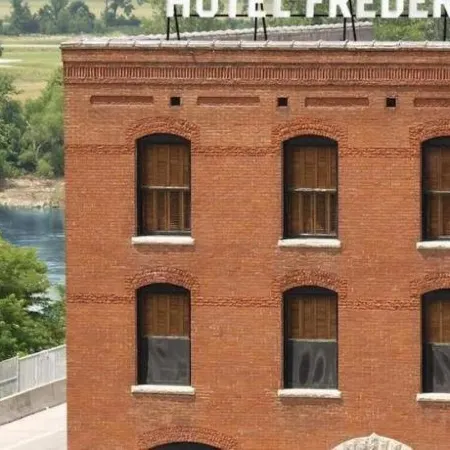 Hotel Frederick