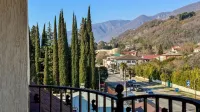 Eliza Hotels in Alakhadzi