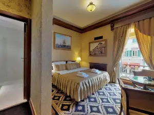 Historic Boutique Hotel Cattaro