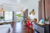 YAMA APARTMENTS - Private Beachfront
