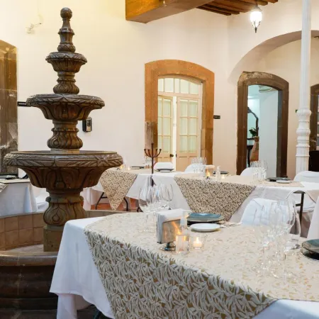 Hotel Senorial
