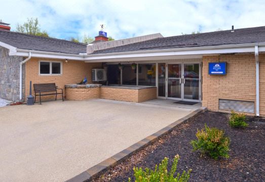 아메리카스 베스트 밸류 인 푸트남 외관