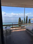 Canyelles Platja - con vistas al mar
