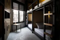 Bed Station Hostel Ratchthewi
