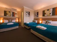 3 Sisters Motel - 3-Star
