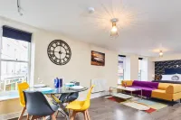 Whitby Bridge Luxury Apartments - Kitchen
