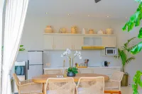 La Dorada by Bohemian Jogja Villas - 4-Sterne