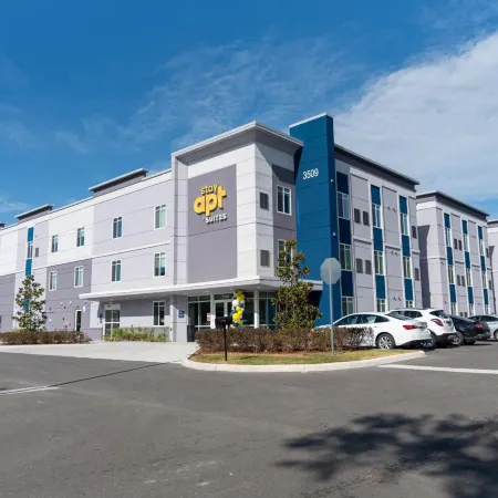 Stayapt Suites Ocala