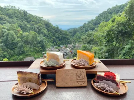 Baan Ing Dao Maekampong Chiang Mai