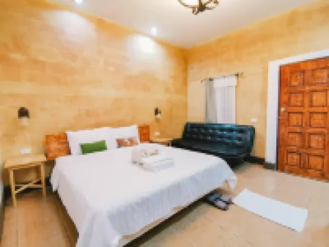 วิลล่า ทัสคานี คันทรี รีสอร์ท โรงแรมในอำเภอ สวนผึ้ง