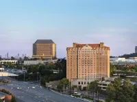 Sheraton Suites Galleria-Atlanta Hotels near One Ivy Walk | John Wieland Homes