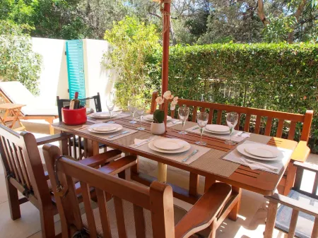 Mirra Chana Отели рядом с достопримечательностью «Аквариум СИ ЛАЙФ Саншайн-Кост»