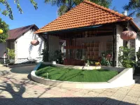 Nha Nghi TRAN DUC Hotels near Milk Shop Anh Thu