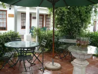 A Tapestry Garden Guest House - parking