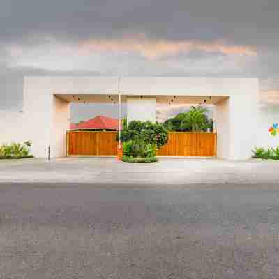 Club Mahindra Pavagadh Hotel Exterior