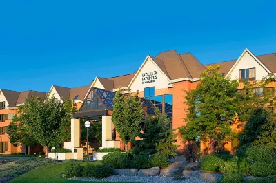 Four Points by Sheraton St. Catharines Niagara Suites Hotels near Jack Gatecliff Arena