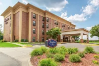 Hampton Inn Minneapolis/Burnsville Hotels near Marshalls