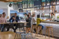 奧克蘭機場假日酒店 - 酒吧