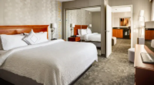 Courtyard Hartford Cromwell